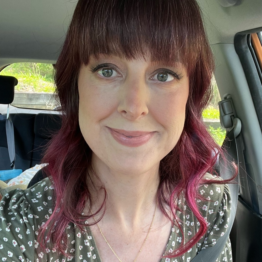 Meet your Posher, Lauren